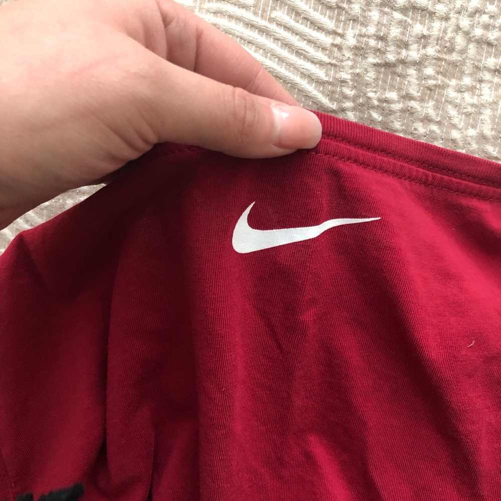 Nike tee - Picture 4 of 4